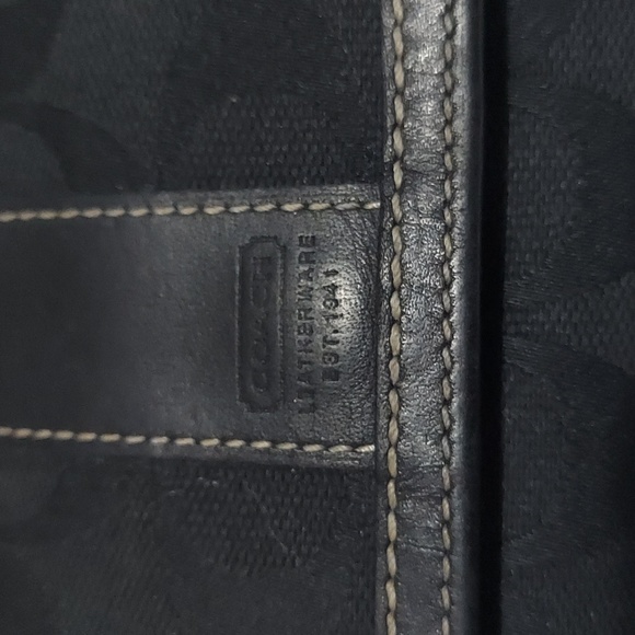 Coach Wallet - Picture 6 of 6